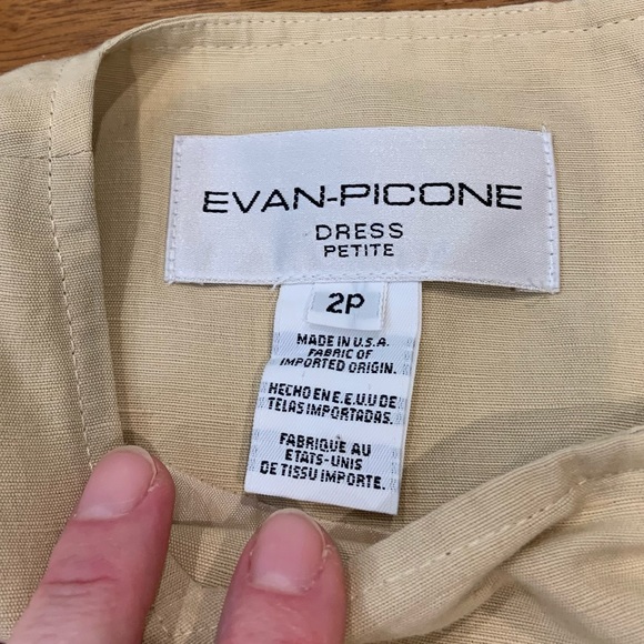 Evan Picone vintage 80s 1 piece suit dress in khaki with gold buttons - Picture 9 of 9